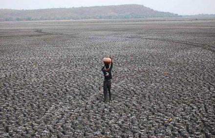 दुष्काळग्रस्तांना पॅकेज मिळणार?