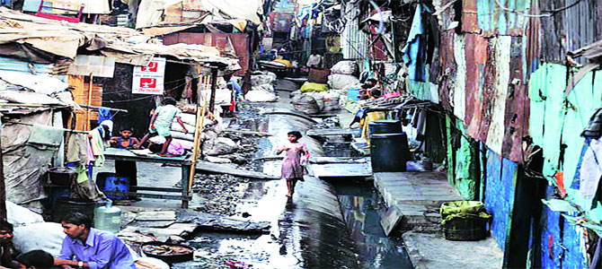 धारावीच्या संपूर्ण विकासाला मुख्यमंत्र्यांचा हिरवा कंदील धारावीच्या संपूर्ण विकासाला मुख्यमंत्र्यांचा हिरवा कंदील