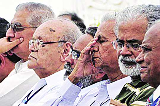 ‘धन’वाणी : ज्येष्ठ नागरिक आणि शेअर बाजार? ‘धन’वाणी : ज्येष्ठ नागरिक आणि शेअर बाजार?