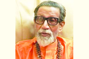 बाळासाहेबांच्या स्मारकाचे ‘कोहिनूरी’ राजकारण!