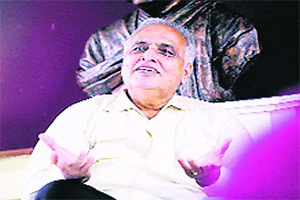 उद्योगी आणि उचापती उद्योगी आणि उचापती