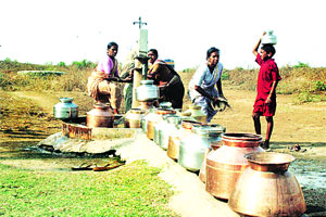 ठाणे जिल्ह्य़ातील पाणी संकट तीव्र