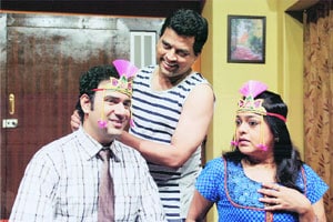 पूर्वार्धात तेच ते अन् उत्तरार्धात ‘एका क्षणात!’ पूर्वार्धात तेच ते अन् उत्तरार्धात ‘एका क्षणात!’