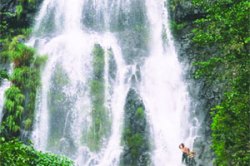 आंबोलीचा धबधबा कायमस्वरूपी राहण्यासाठी सुविधा वाढविण्याची गरज