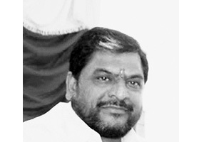 ‘सहकारी साखर कारखानदारी मोडण्याचे षड्यंत्र’