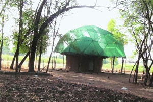 आता युवा ‘कार्य-कर्ते’ मिळावेत आता युवा ‘कार्य-कर्ते’ मिळावेत