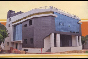 फडकुले प्रतिष्ठानला ‘आम आदमी’चे खुल्या चर्चेचे आव्हान फडकुले प्रतिष्ठानला ‘आम आदमी’चे खुल्या चर्चेचे आव्हान