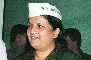 कोंढाणे धरणाला विरोध नाही – अंजली दमानिया कोंढाणे धरणाला विरोध नाही – अंजली दमानिया