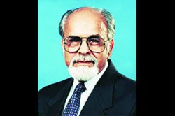 व्यासंगी मुत्सद्दी