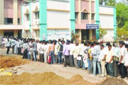 रायगड जिल्हाधिकारी कार्यालयातील ऐतिहासिक लोकशाही दिन