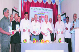 हक्काच्या पाण्यासाठी स्थिरीकरणाशी सांगड नको