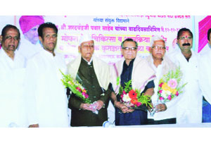सामाजिक उपक्रमांनी शरद पवार यांचा वाढदिवस साजरा सामाजिक उपक्रमांनी शरद पवार यांचा वाढदिवस साजरा