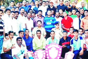 नाशिक पोलीस आयुक्तालय संघ सर्वसाधारण विजेता नाशिक पोलीस आयुक्तालय संघ सर्वसाधारण विजेता