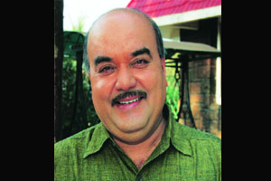नागपुरी ऋणानुबंधांचा ‘आनंद’ हरवला नागपुरी ऋणानुबंधांचा ‘आनंद’ हरवला