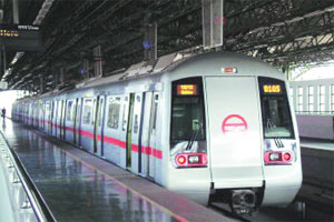 खर्चाच्या वादामुळे मेट्रोला लागणार ब्रेक