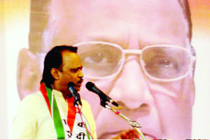 दिल्लीतील घटनेचे राष्ट्रवादीच्या महिला मेळाव्यात पडसाद दिल्लीतील घटनेचे राष्ट्रवादीच्या महिला मेळाव्यात पडसाद