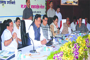ई-ऑफिस कार्यप्रणाली आल्याने प्रशासनात पारदर्शकता येईल – पृथ्वीराज चव्हाण ई-ऑफिस कार्यप्रणाली आल्याने प्रशासनात पारदर्शकता येईल – पृथ्वीराज चव्हाण