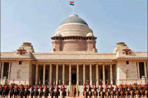 राष्ट्रपती भवनाची भेट एका ‘क्लिक’वर राष्ट्रपती भवनाची भेट एका ‘क्लिक’वर
