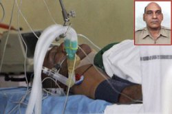 दिल्ली सामूहिक बलात्कार विरोधी आंदोलन : दिल्ली पोलिसांच्या जखमी हवालदाराचे निधन