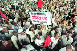 рдореБрдВрдмрдИ рдЙрднрд╛рд░рдгрд╛рд▒реНрдпрд╛рдВрдирд╛ рдореБрдВрдмрдИрдмрд╛рд╣реЗрд░рдЪрд╛ рд░рд╕реНрддрд╛!