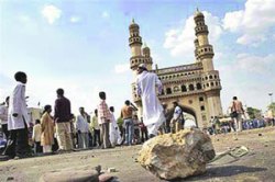 समझोता एक्स्प्रेसमध्ये बॉम्ब ठेवणाऱ्याचा मक्का मशीद घातपातातही हात