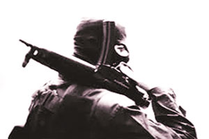 काश्मिरात २२ वर्षांत चार हजार अतिरेकी शरण काश्मिरात २२ वर्षांत चार हजार अतिरेकी शरण