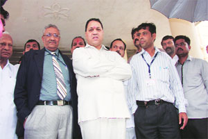 विधानभवनात घडलेली घटना दुर्दैवी; विधानसभा अध्यक्षांनी मागितली माफी