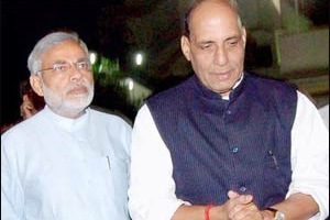 नरेंद्र मोदी सर्वात ‘यशस्वी मुख्यमंत्री’, राजनाथ सिंग यांची स्तुतिसुमने नरेंद्र मोदी सर्वात ‘यशस्वी मुख्यमंत्री’, राजनाथ सिंग यांची स्तुतिसुमने