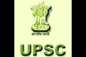 लोकसेवा आयोगाच्या प्रादेशिक भाषाविरोधाने राजकारण तापले