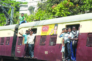रेल्वेतील ‘शिमग्या’चा एक बळी रेल्वेतील ‘शिमग्या’चा एक बळी