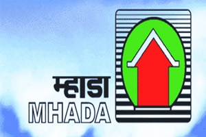 विकासकाच्या फायद्यासाठी म्हाडावासीयांच्या क्षेत्रफळावरच शासनाचा डल्ला?