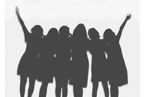 सावित्रीच्या लेकींच्या गौरवासाठी पुढे आल्या अनेक संघटना