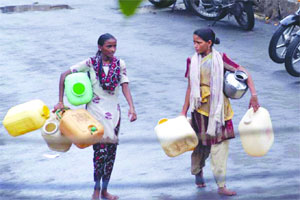 गोंदिया जिल्ह्य़ातील ४५५ गावांना तीव्र फटका बसणार गोंदिया जिल्ह्य़ातील ४५५ गावांना तीव्र फटका बसणार