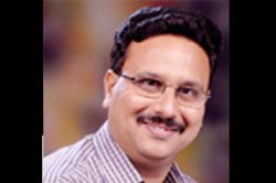 बनावट पत्राच्या प्रकरणावरून प्रा. मिलिंद जोशी यांचा राजीनामा
