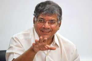 आंतरजातीय जोडप्यांच्या पुढच्या पिढीला जात लावली जाऊ नये – प्रकाश आंबेडकर आंतरजातीय जोडप्यांच्या पुढच्या पिढीला जात लावली जाऊ नये – प्रकाश आंबेडकर
