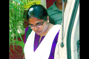 मनोरंजनाला झुकते माप न्यायातही?
