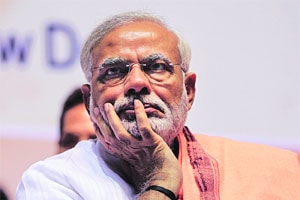 मोदींचे एक पाऊल पुढे! मोदींचे एक पाऊल पुढे!