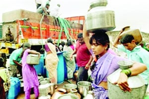बुलढाणा जिल्ह्य़ातील ५६ प्रकल्प कोरडे