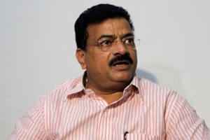 विदर्भाच्या प्रश्नावर घोषणाबाजी
