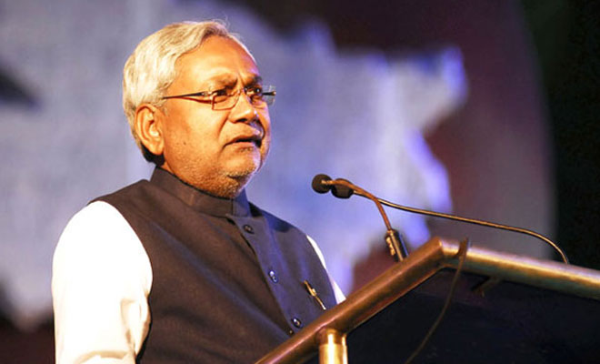 ‘निधर्मी’ नितीशकुमारांकडून पंतप्रधानांचे आभार ‘निधर्मी’ नितीशकुमारांकडून पंतप्रधानांचे आभार