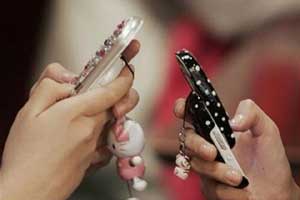 रोमिंग शुल्कात ‘ट्राय’कडून कपात; मोफत रोमिंगसाठी ‘वाट पाहा’ रोमिंग शुल्कात ‘ट्राय’कडून कपात; मोफत रोमिंगसाठी ‘वाट पाहा’