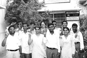 निवांतची ‘डोळस’ मुक्ती निवांतची ‘डोळस’ मुक्ती