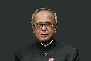 महिलांबाबतच्या दृष्टिकोनावर राष्ट्रपती मुखर्जी यांचे ताशेरे महिलांबाबतच्या दृष्टिकोनावर राष्ट्रपती मुखर्जी यांचे ताशेरे