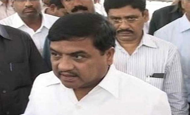 मुंडेंना परत निवडणूक लढवू द्यायची का, हे आयोगानं ठरवावं – आर. आर. पाटील मुंडेंना परत निवडणूक लढवू द्यायची का, हे आयोगानं ठरवावं – आर. आर. पाटील