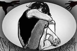 चार अल्पवयीन मुलींचे अपहरण करून त्यांच्यावर सामुहिक बलात्कार
