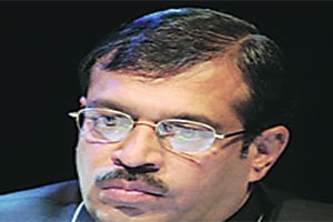 आरोग्य विद्यापीठाची दुप्पट ते पाचपट शुल्कवाढ