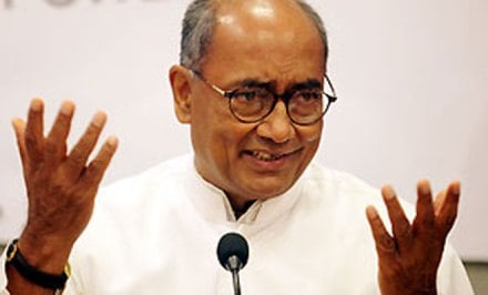 भाजप आणि संघ मोदींना प्रत्येकी पाच रुपयांत विकताहेत – दिग्विजयसिंहांचे नवे ट्विट भाजप आणि संघ मोदींना प्रत्येकी पाच रुपयांत विकताहेत – दिग्विजयसिंहांचे नवे ट्विट
