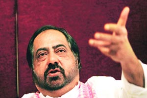 नरेंद्र मोदींना घरचा आहेर, दिल्ली भाजपचे उपाध्यक्ष अमिर रझांचा राजीनामा नरेंद्र मोदींना घरचा आहेर, दिल्ली भाजपचे उपाध्यक्ष अमिर रझांचा राजीनामा