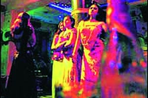 ..एक तार पुन्हा जोडली?