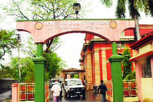४० लाख उत्तरपत्रिका; तपासण्यासाठी फक्त चार हजार शिक्षक!
